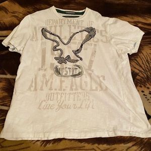 AMERICAN EAGLE T-SHIRT